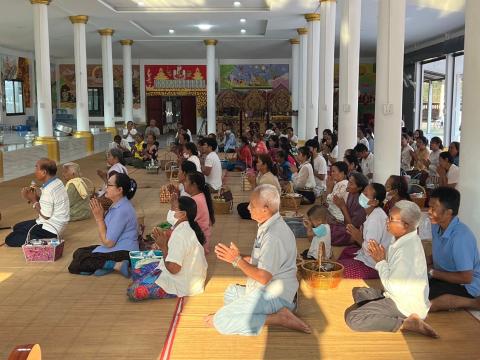 โครงการหิ้วปิ่นโตเข้าวัด