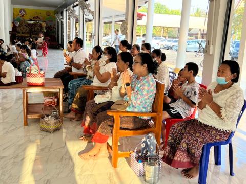 โครงการหิ้วปิ่นโตเข้าวัด