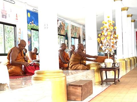 โครงการหิ้วปิ่นโตเข้าวัด
