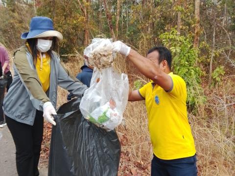 กิจกรรม "Big Cleaning Day"