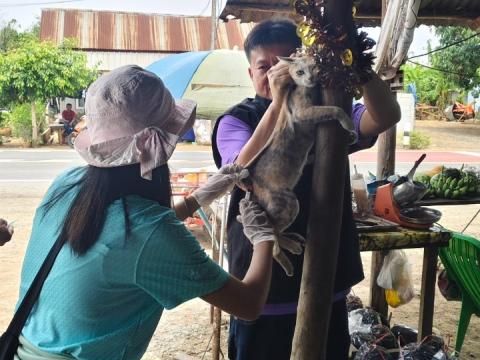 โครงการรณงค์ฉีดวัคซีนป้องกันโรคพิษสุนัขบ้าฯ บ้านสมจิต หมู่ที่ 5