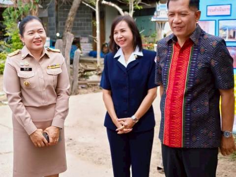 มอบบ้านผู้สูงอายุตามโครงการปรับสภาพแวดล้อมและสิ่งอำนวยความสะดวกของผู้สูงอายุให้เหมาะสมและปลอดภัย ประจำปีงบประมาณ ๒๕๖๘