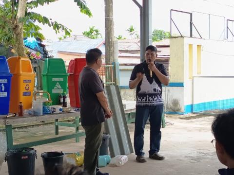 วันที่ 3 กรกฎาคม 2569 เข้าศึกษาดูงานและรับฟังการบรรยายการจัดการขยะอย่างครบวงจร จากวิสาหกิจชุมชนบ้าน เอื้ออาทร จังหวัดระยอง(วังหว้า) อำเภอแกลง จังหวัดระยอง