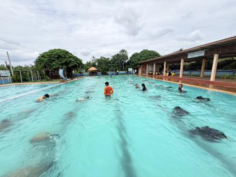 วันที่ 14 กรกฎาคม 2569 โรงเรียนละหานทรายวิทยาจัดกิจกรรม "โครงการว่ายน้ำเพื่อชีวิต"