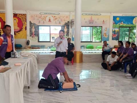 โครงการอบรมให้ความรู้เรื่อง การป้องกันและลดอุบัติเหตุทางถนนและปฐมพยาบาลเบื้องต้นและการช่วยฟื้นคืนชีพ (CPR)