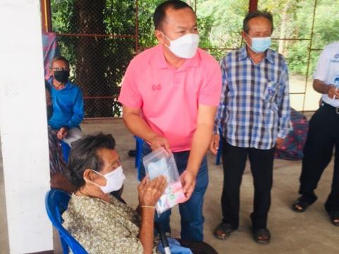 โครงการเยี่ยมถึงเรือน เยือนถึงใจ และเสริมสร้างพลังใจของผู้สูงอาย