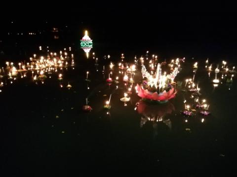 ลอยกระทง 63